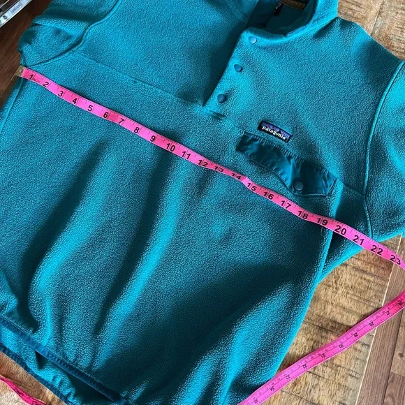 Patagonia Lightweight Synchilla® Snap-T® Pullover Size Small - Picture 8 of 16